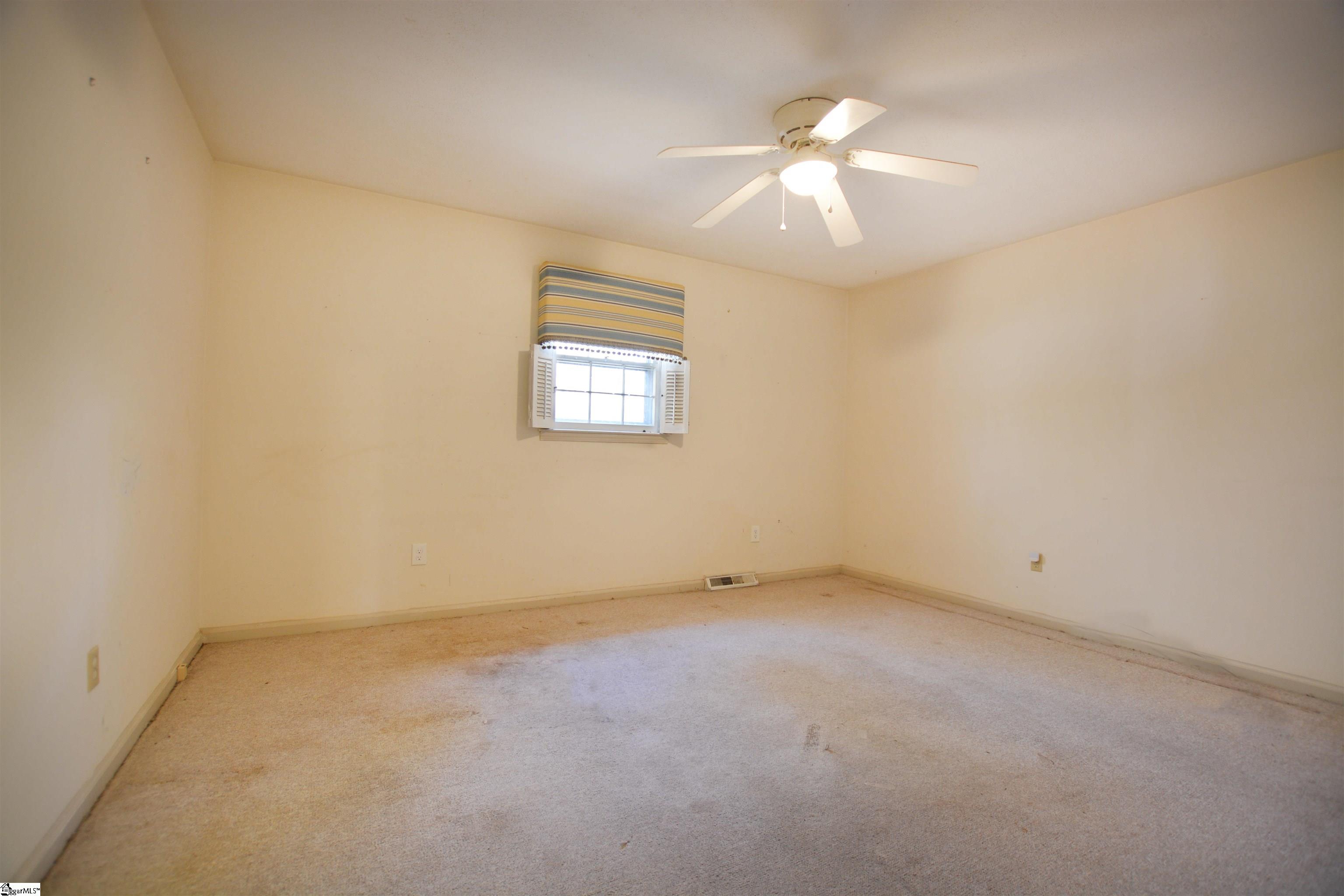 302 Canebreak Lane Simpsonville, SC 29681 - Photo 30 of 43