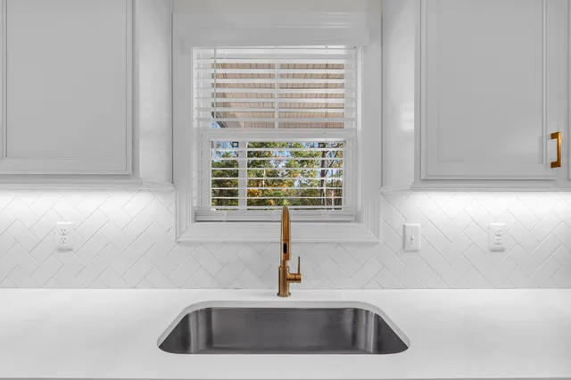 $859,000 | 10466 Magnolia Farm Drive, Unit 27, Apison, TN 37302