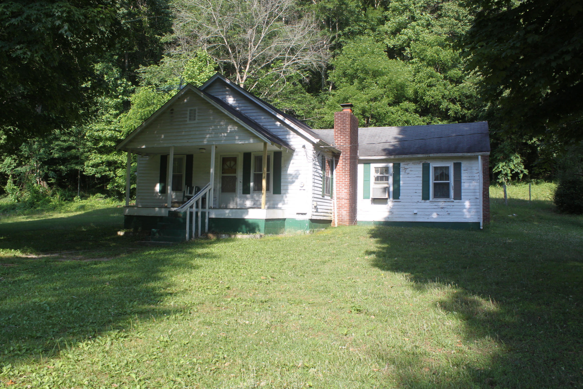 272 Cave Creek Road Loudon, TN 37774 - Photo 1 of 25 IMG_5294