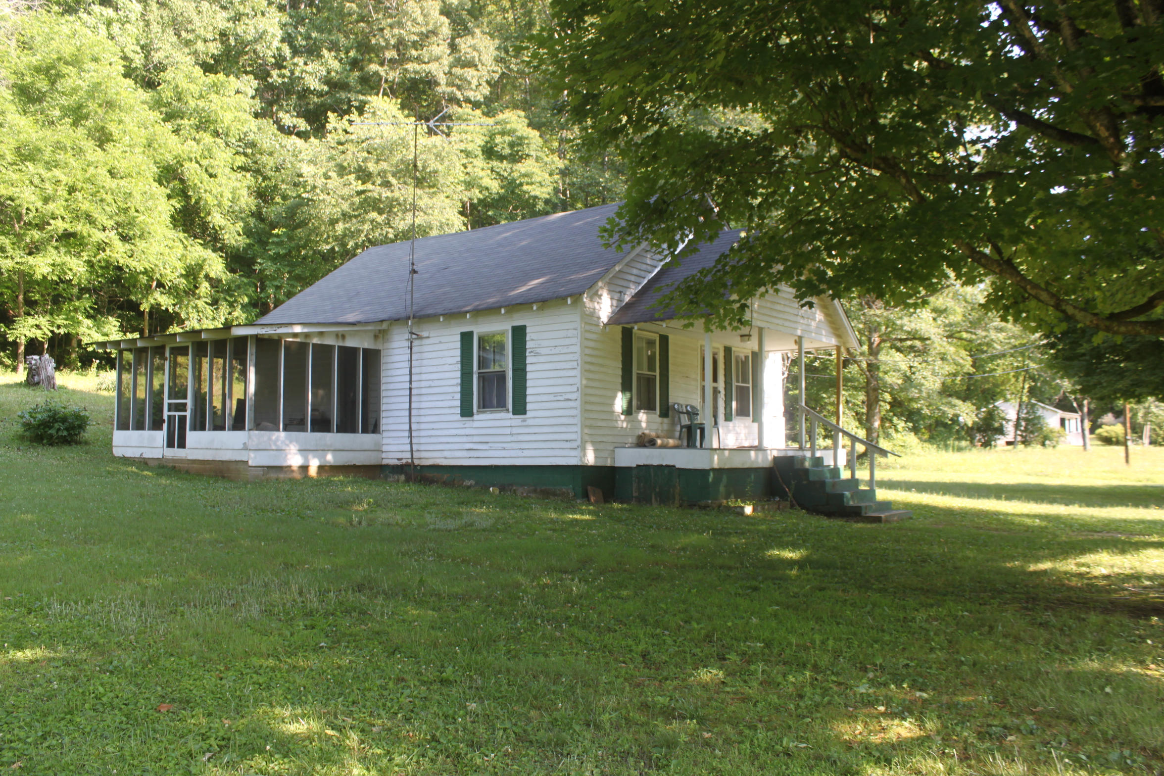 272 Cave Creek Road Loudon, TN 37774 - Photo 8 of 25 IMG_5299