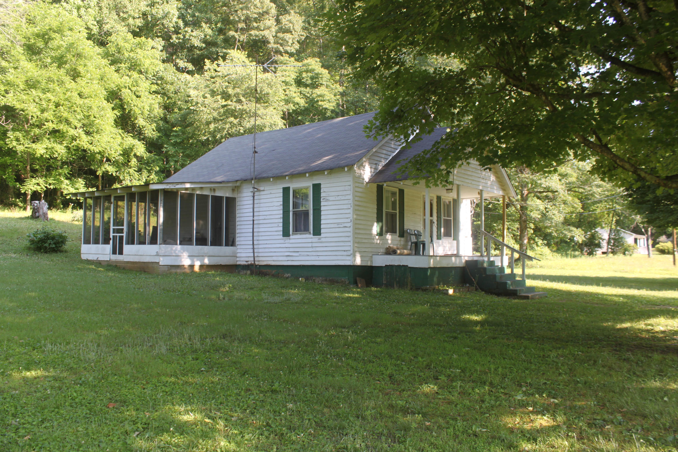 272 Cave Creek Road Loudon, TN 37774 - Photo 9 of 25 IMG_5300