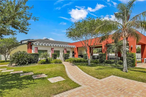 $2,000 | 1441 Ozark Avenue, McAllen, TX 78504