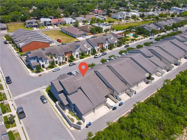 $2,000 | 1441 Ozark Avenue, McAllen, TX 78504