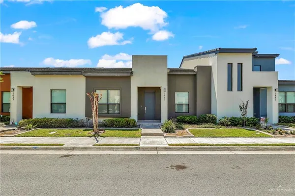 $2,000 | 1441 Ozark Avenue, McAllen, TX 78504