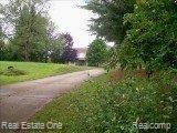 5400 Brady Road Howell, MI 48843 - Photo 4 of 24 Concrete driveway