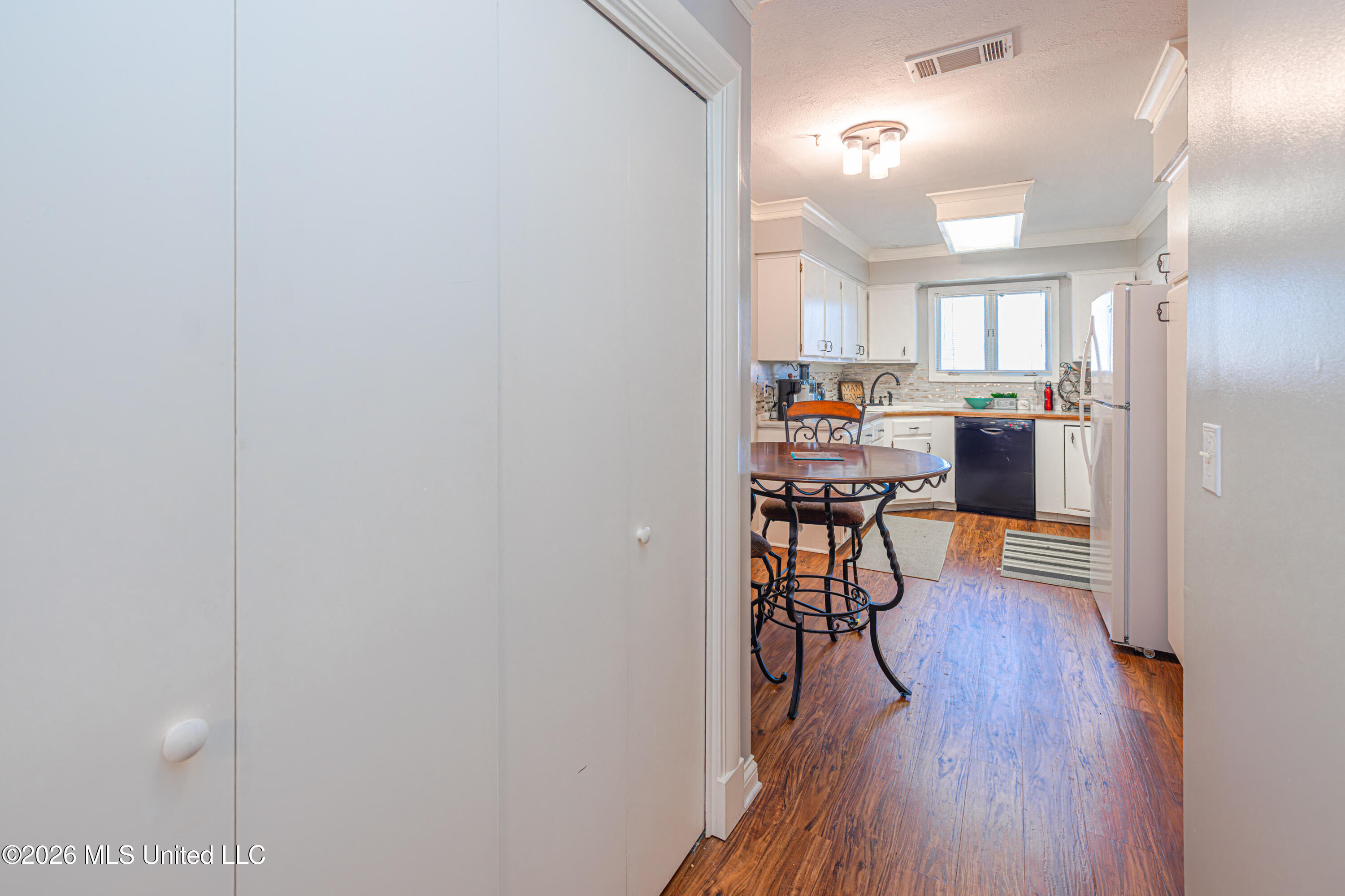 29 Park Crest Place Jackson, MS 39211 - Photo 12 of 26 1R4A6025