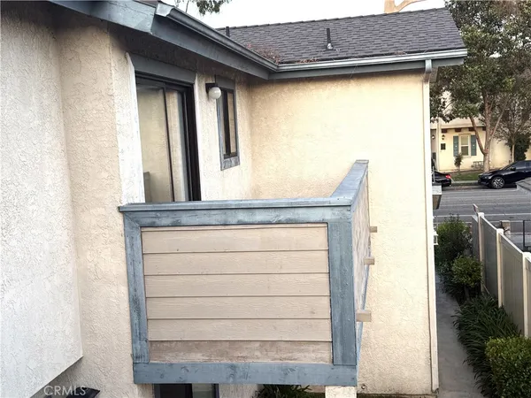 $2,595 | 10885 Walnut Street, Los Alamitos, CA 90720