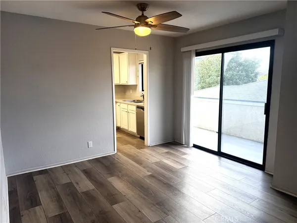 $2,595 | 10885 Walnut Street, Los Alamitos, CA 90720