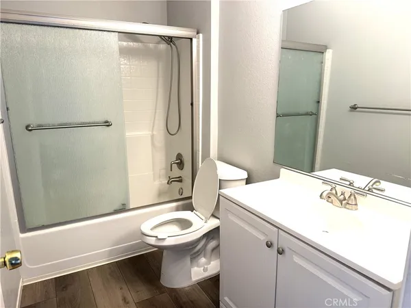 $2,595 | 10885 Walnut Street, Los Alamitos, CA 90720