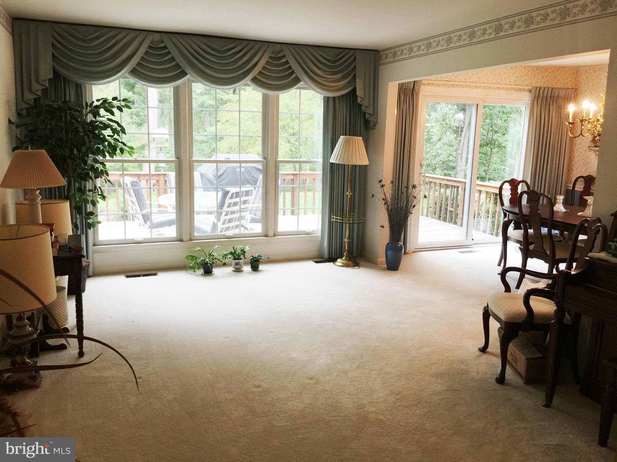 1921 Chapel Hill Road Silver Spring, MD 20906 - Photo 11 of 28 Living Room