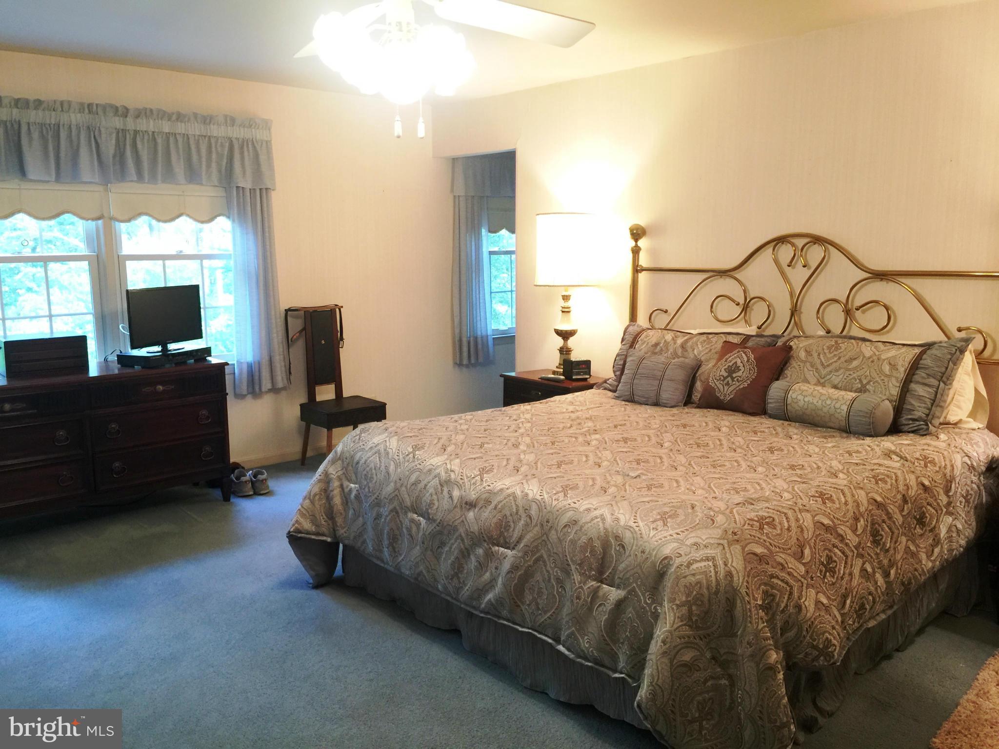 1921 Chapel Hill Road Silver Spring, MD 20906 - Photo 17 of 28 Bedroom (Master)
