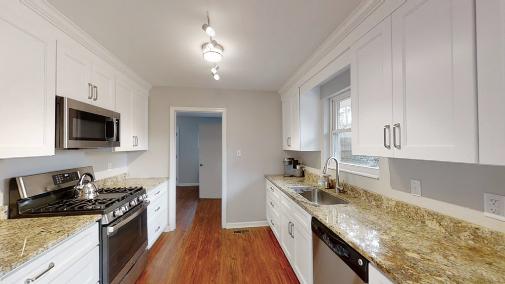 417 Old Evans Road Martinez, GA 30907 - Photo 10 of 35 Gallery Image 10
