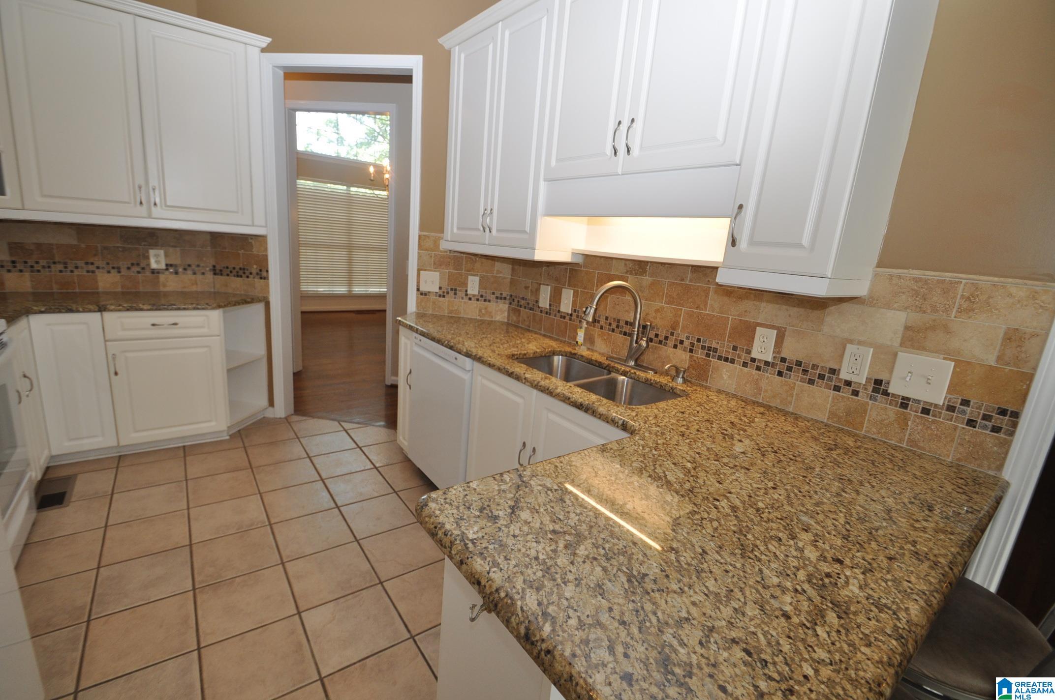 321 Grande View Trail Alabaster, AL 35114 - Photo 4 of 18