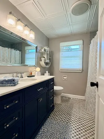 $289,000 | 21437 West Engle Drive, Lake Villa, IL 60046