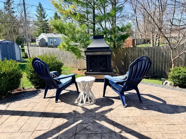 $289,000 | 21437 West Engle Drive, Lake Villa, IL 60046