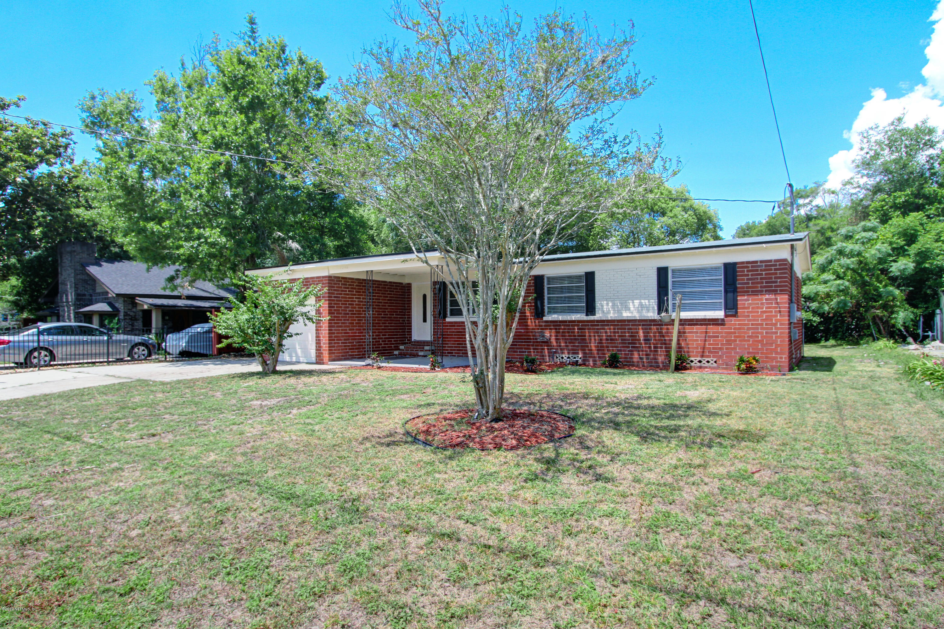 2646 Lorna Road Jacksonville, FL 32211 - Photo 1 of 12 Front Yard