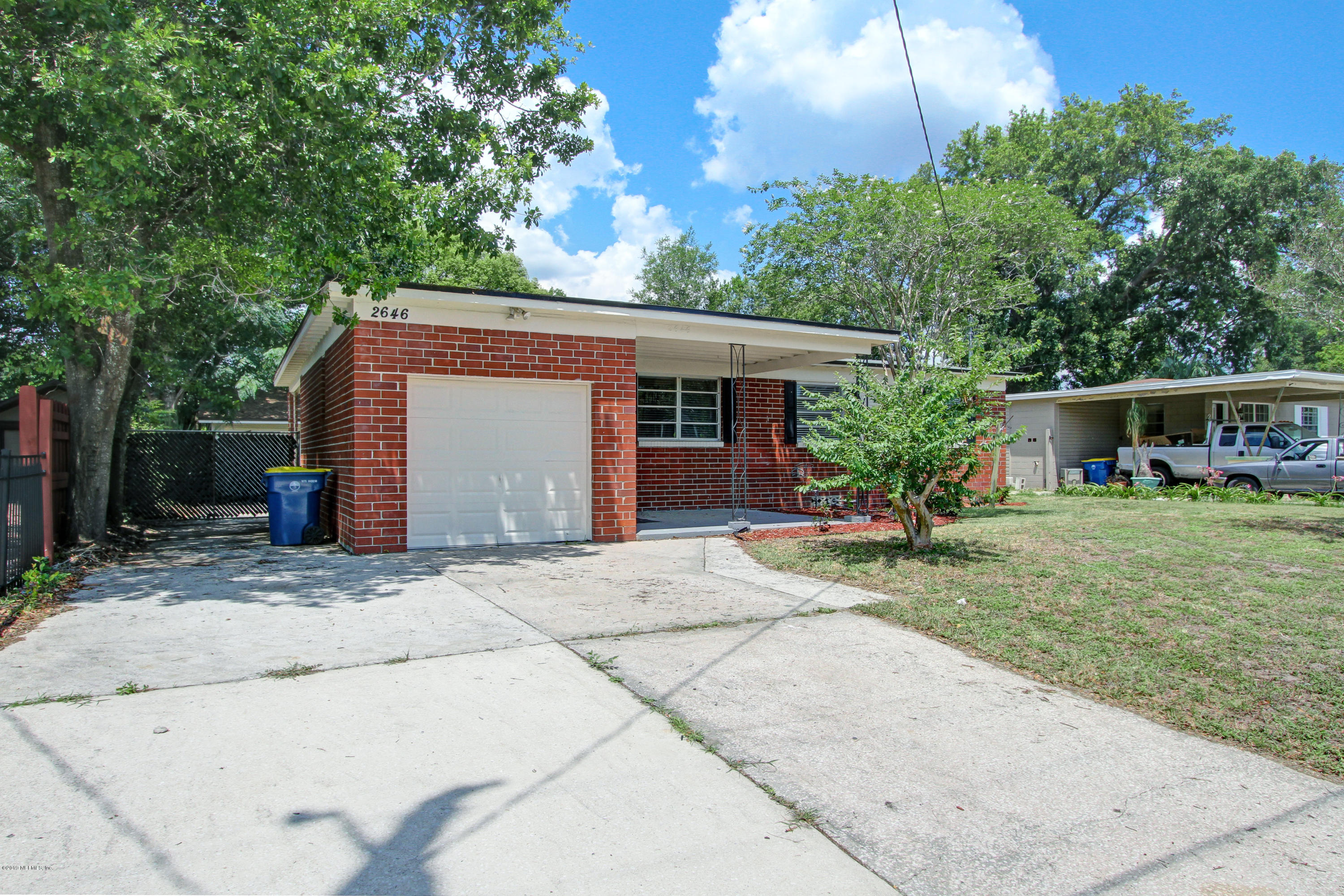 2646 Lorna Road Jacksonville, FL 32211 - Photo 12 of 12 Front Driveway