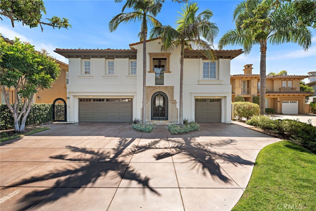 5 Via Monarca Street Dana Point, CA 92629 - Photo 3 of 64 a front view of a house with a yard