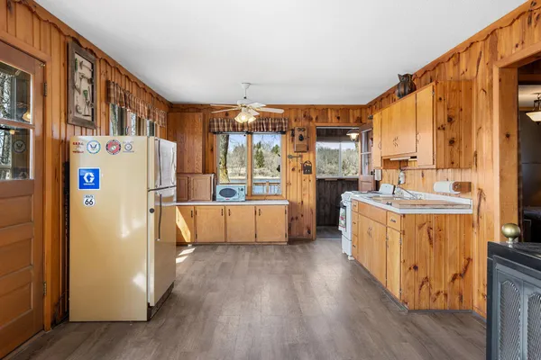 $349,500 | 12222 Pickerel Point, Grantsburg, WI 54840