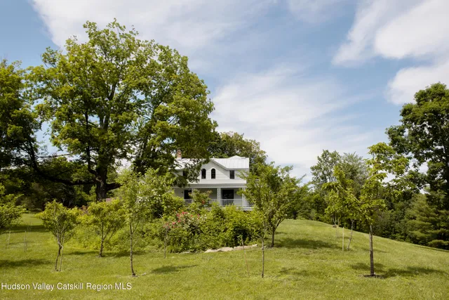 $8,350,000 | 290 Ulster Landing Road, Kingston, NY 12401