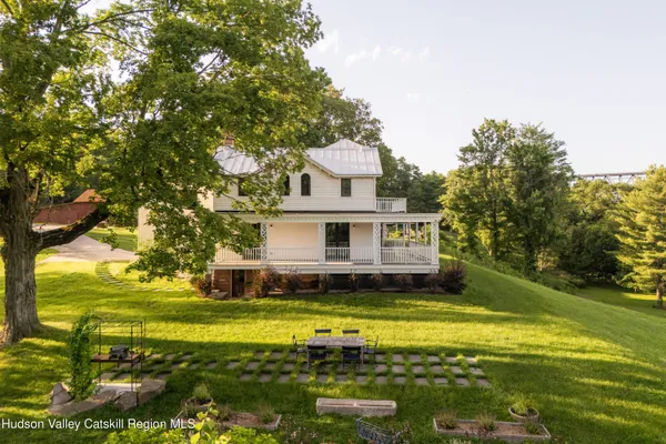 $8,350,000 | 290 Ulster Landing Road, Kingston, NY 12401