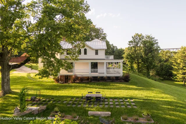 $8,350,000 | 290 Ulster Landing Road, Kingston, NY 12401