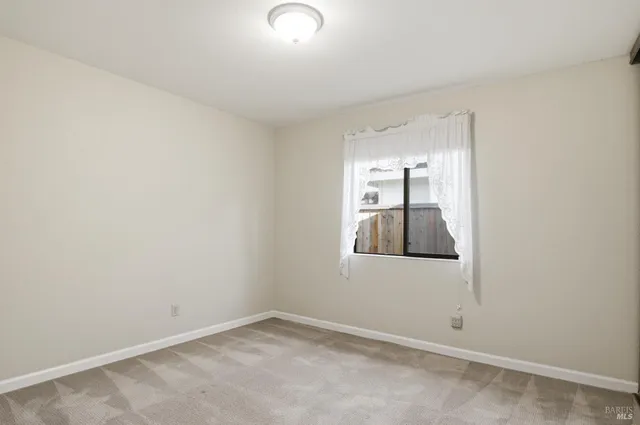 $759,000 | 542 Acadia Drive, Petaluma, CA 94954