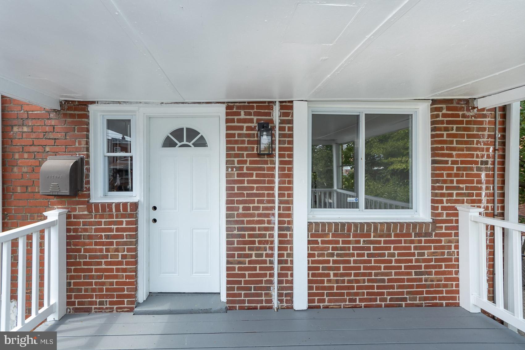 1013 Stamford Road Baltimore, MD 21229 - Photo 10 of 38