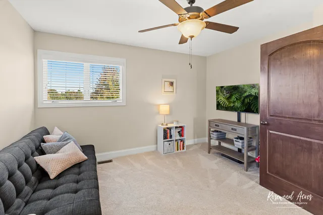 a view of a livingroom with furniture
