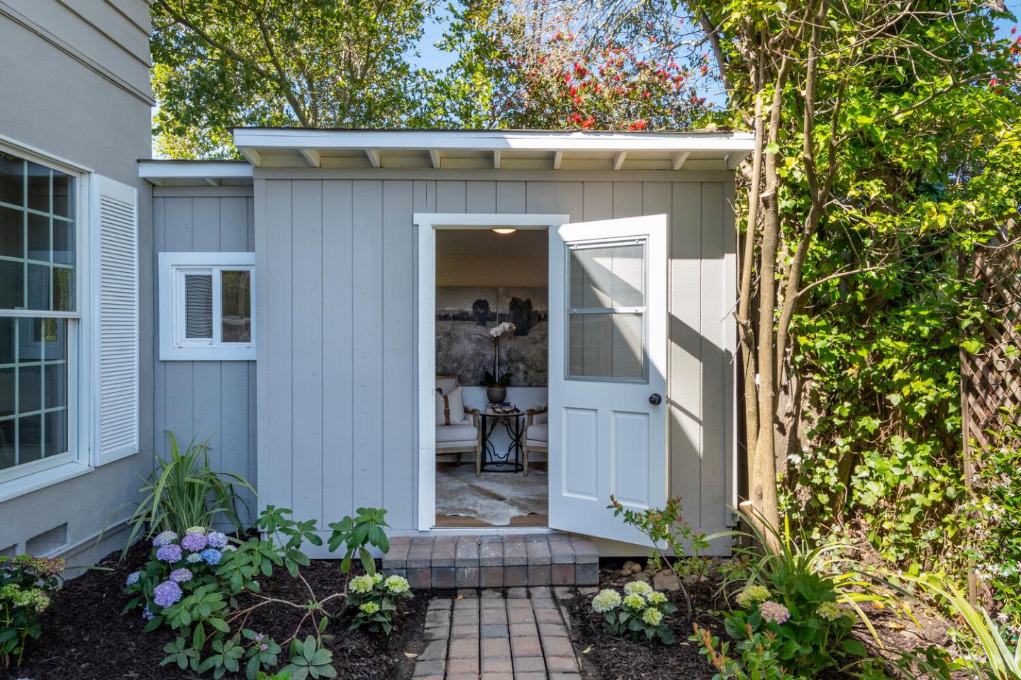 1094 Springfield Drive Millbrae, CA 94030 - Photo 28 of 36 a view of a house with a potted plant
