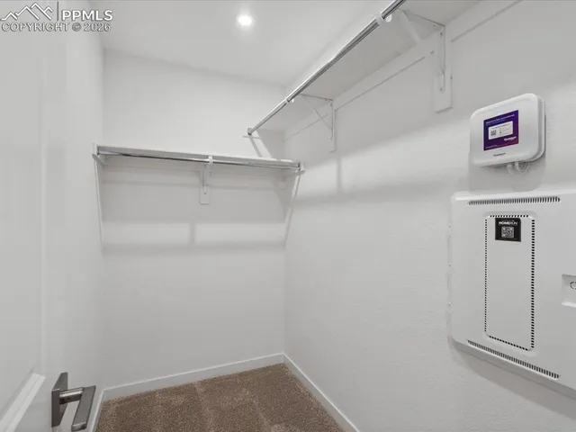 a view of utility room