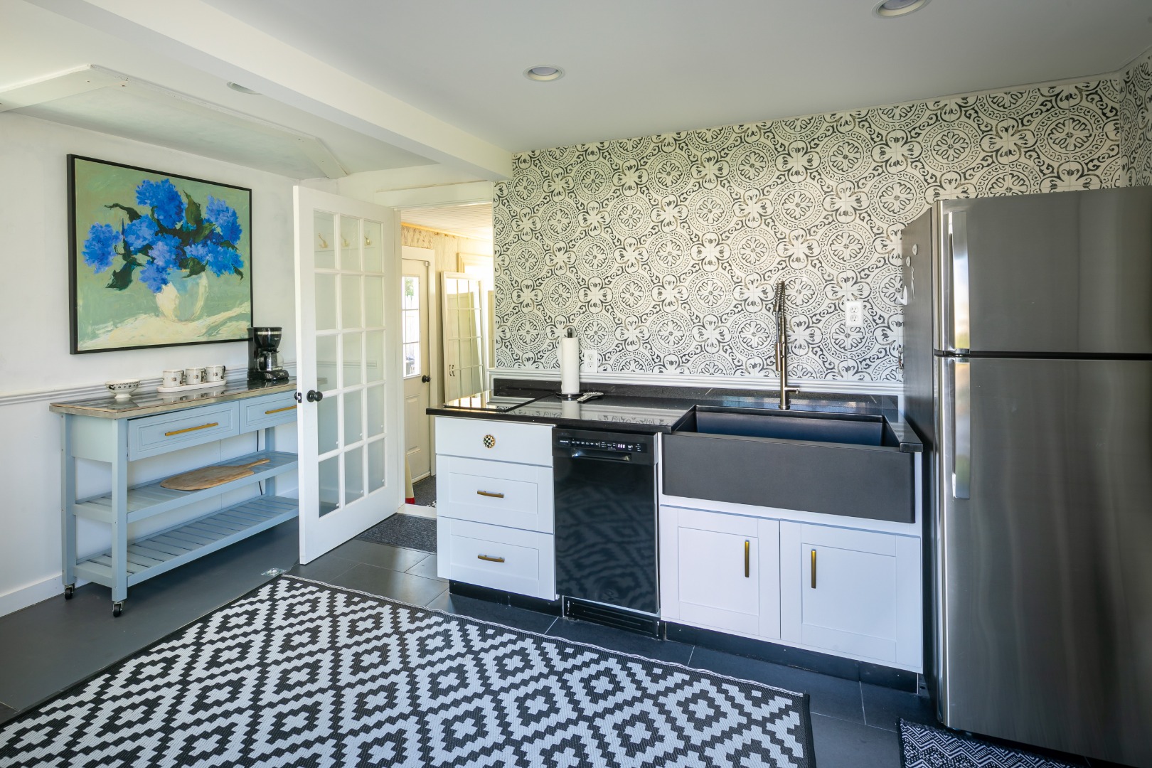 112 Spring Street Vineyard Haven, MA 02568 - Photo 2 of 25 a kitchen with a refrigerator and a stove