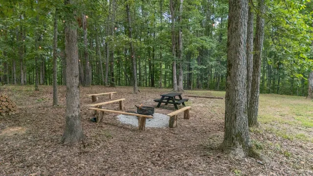 $499,900 | 8036 Keys Branch Road, Nunnelly, TN 37137