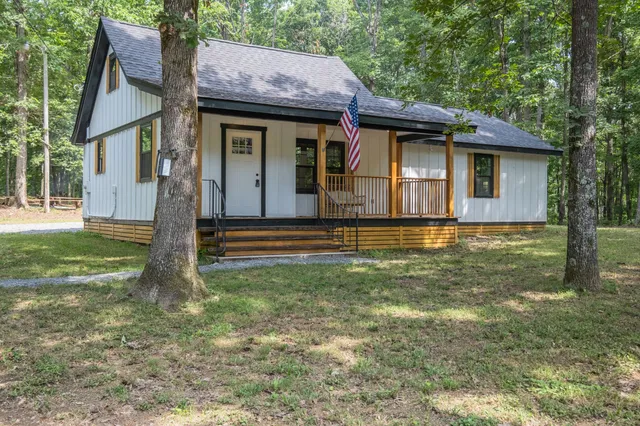 $499,900 | 8036 Keys Branch Road, Nunnelly, TN 37137