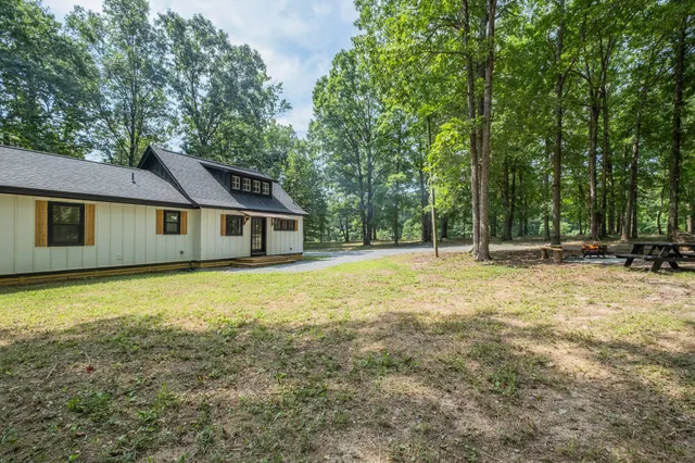 $499,900 | 8036 Keys Branch Road, Nunnelly, TN 37137