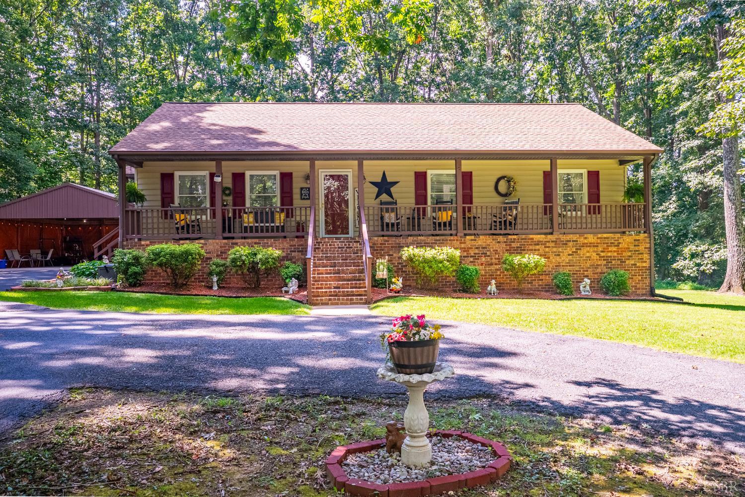 1877 Bateman Bridge Road Forest, VA 24551 - Photo 1 of 60 Gallery Image 1