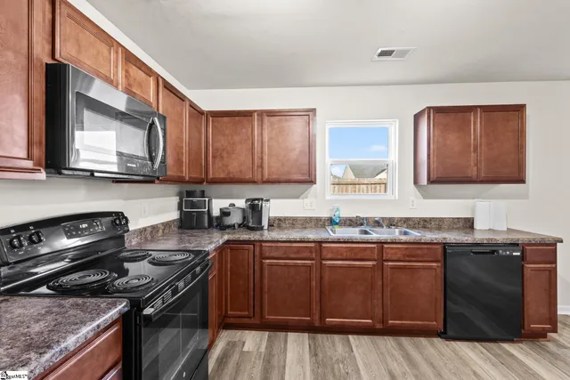 $279,900 | 43 Jones Creek Circle, Greer, SC 29650