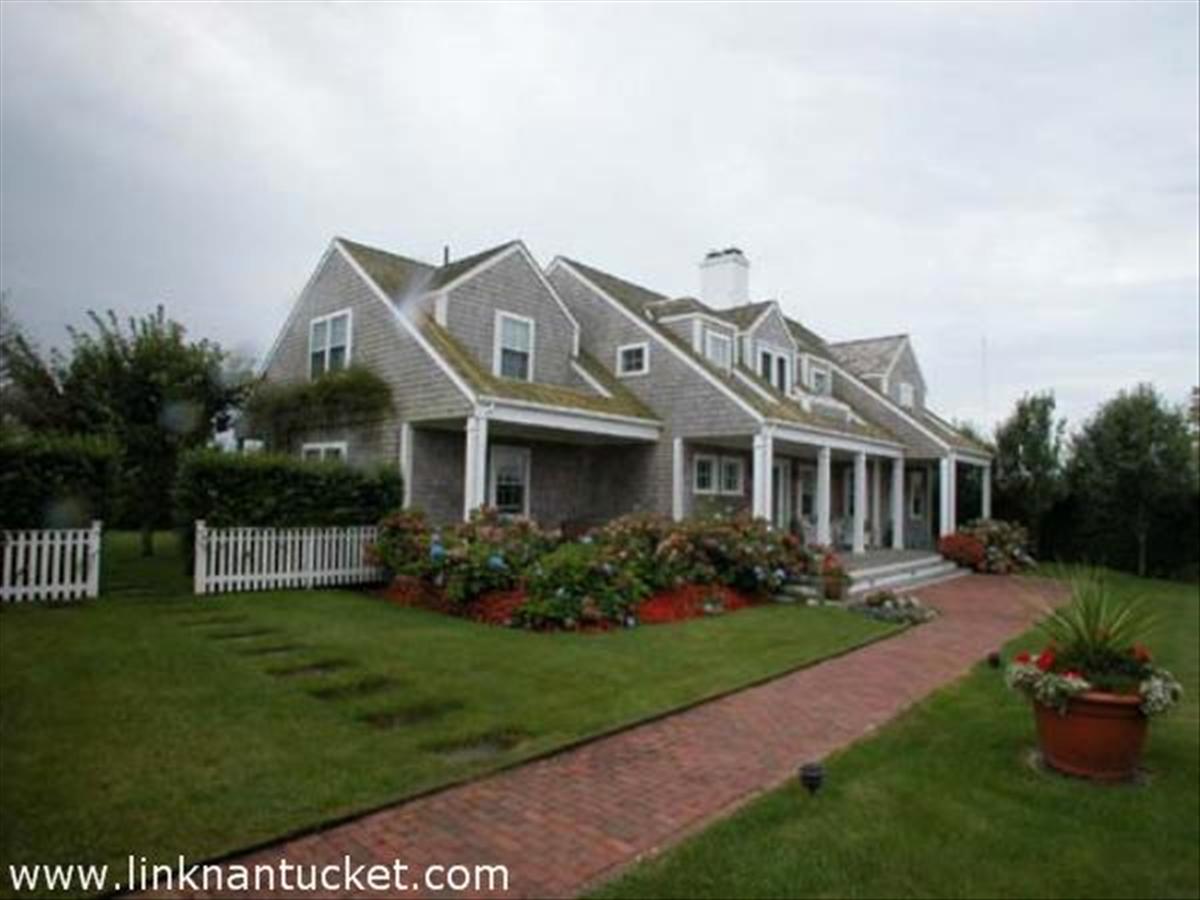 6 Hedge Row Road Nantucket, MA 02554 - Photo 2 of 13 Gallery Image 2