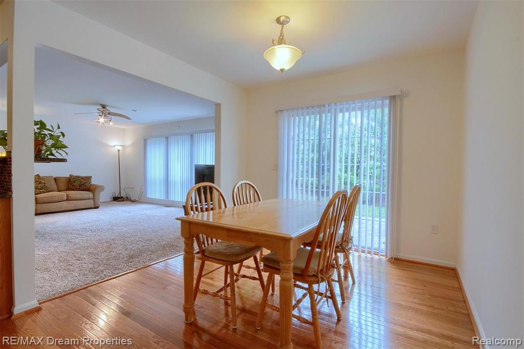 49015 Hawksburry Road Canton, MI 48188 - Photo 12 of 39