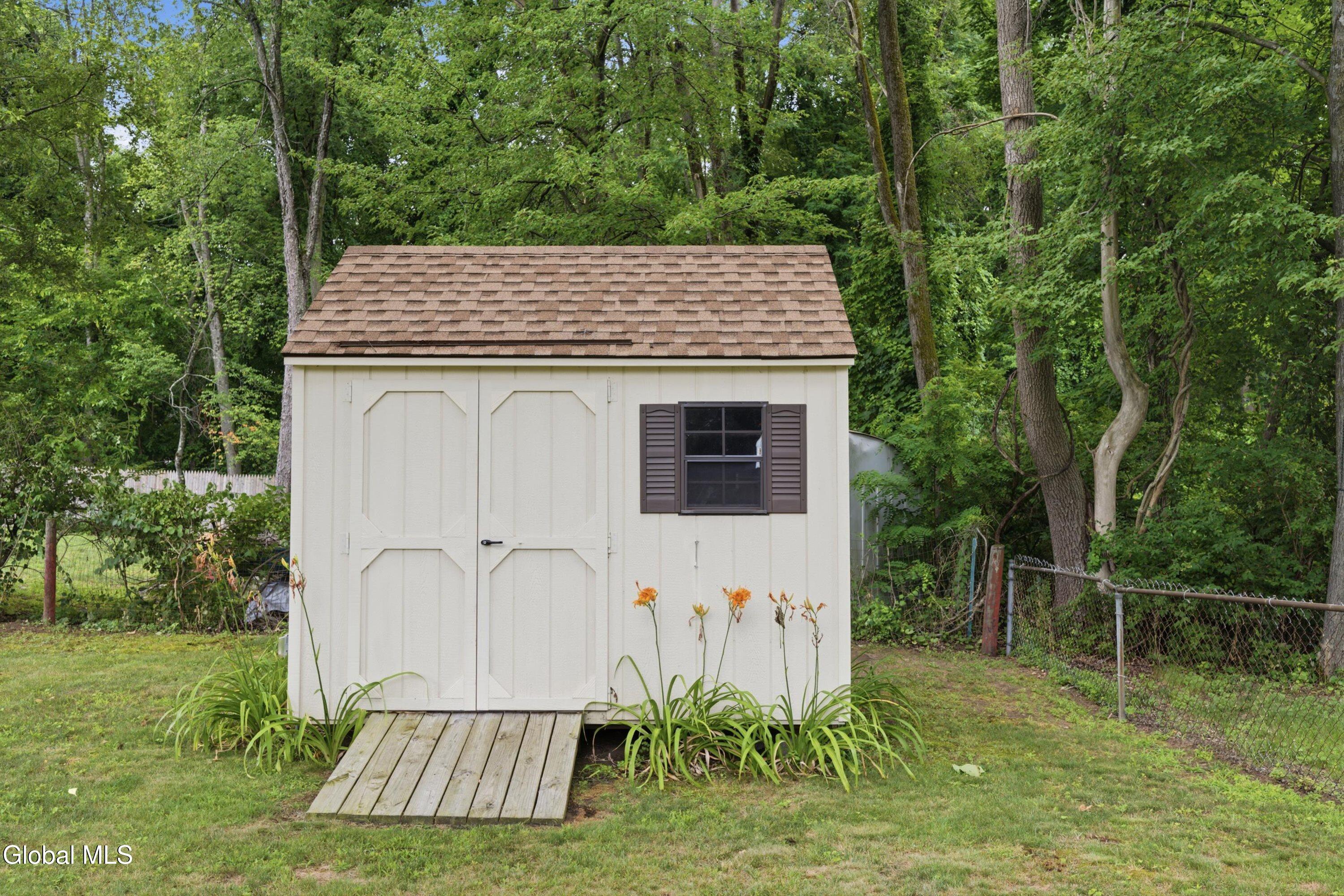 49 Gipp Road Guilderland, NY 12203 - Photo 26 of 27 24-49 Gipp Rd-24