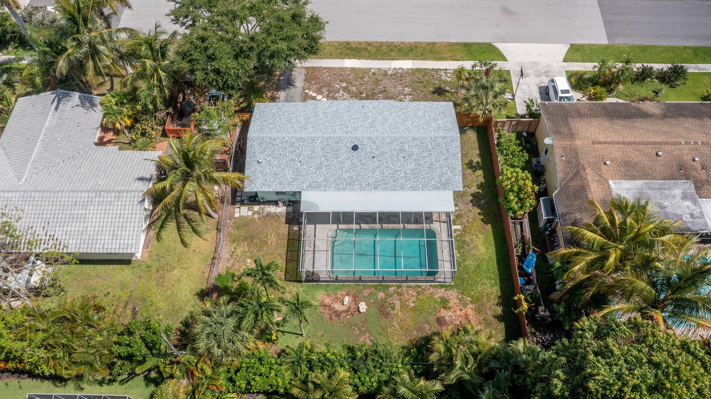 1166 Southwest 4th Street Boca Raton, FL 33486 - Photo 30 of 38 009_Rear Yard View