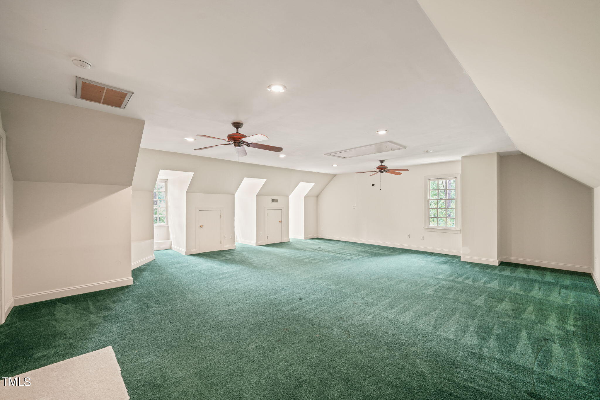 3806 Chippenham Road Durham, NC 27707 - Photo 33 of 40 36-web-or-mls-DSC04265
