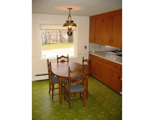 78 Briarcliff Street Springfield, MA 01128 - Photo 6 of 15 Gallery Image 6