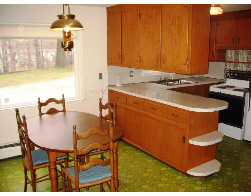 78 Briarcliff Street Springfield, MA 01128 - Photo 7 of 15 Gallery Image 7