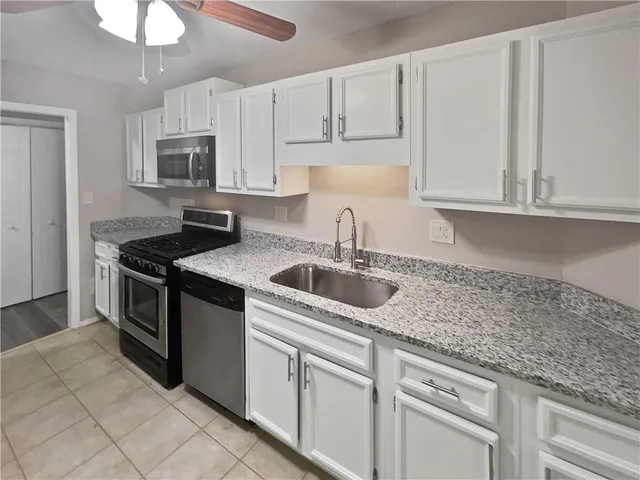 $218,000 | 501 Country Park Drive, Smyrna, GA 30080