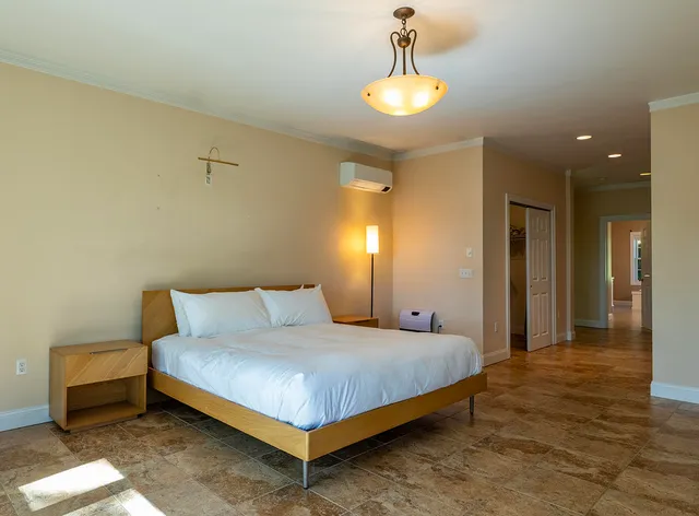 $949,000 | 794 Pleasant Point Road, Cushing, ME 04563