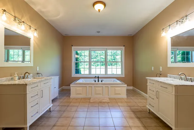 $949,000 | 794 Pleasant Point Road, Cushing, ME 04563