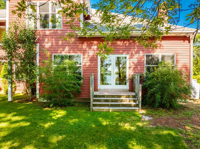 $949,000 | 794 Pleasant Point Road, Cushing, ME 04563