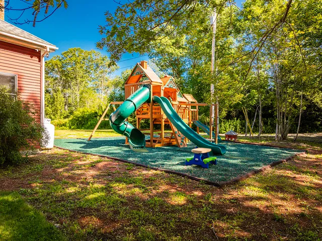 $949,000 | 794 Pleasant Point Road, Cushing, ME 04563