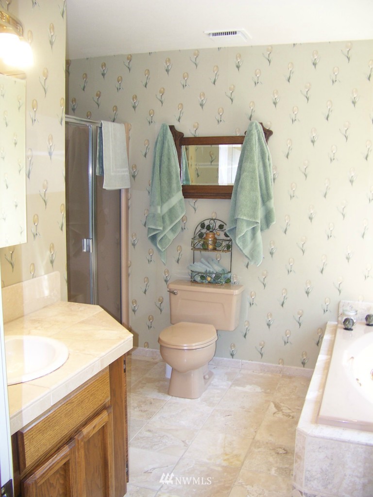 7901 Walnut Road Northeast Olympia, WA 98516 - Photo 10 of 15